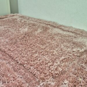 Alfombra de baño rosa